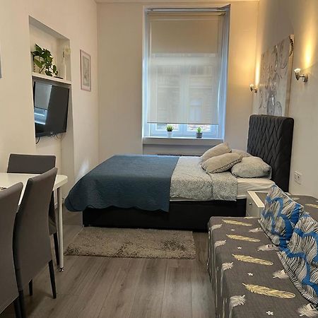 Haustor Apartments Загреб Екстериор снимка