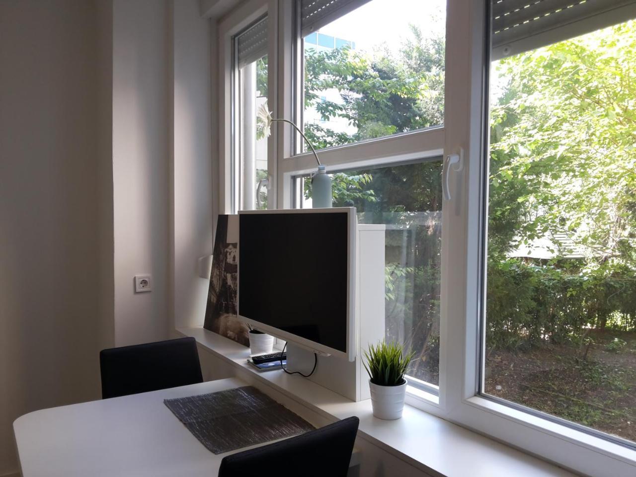 Haustor Apartments Загреб Екстериор снимка